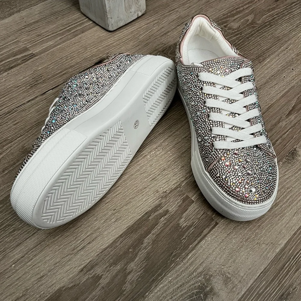 NWOT Matisse sneakers/7.5
